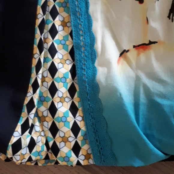 Tristan & Iseut Skirt - Picture 2 of 4